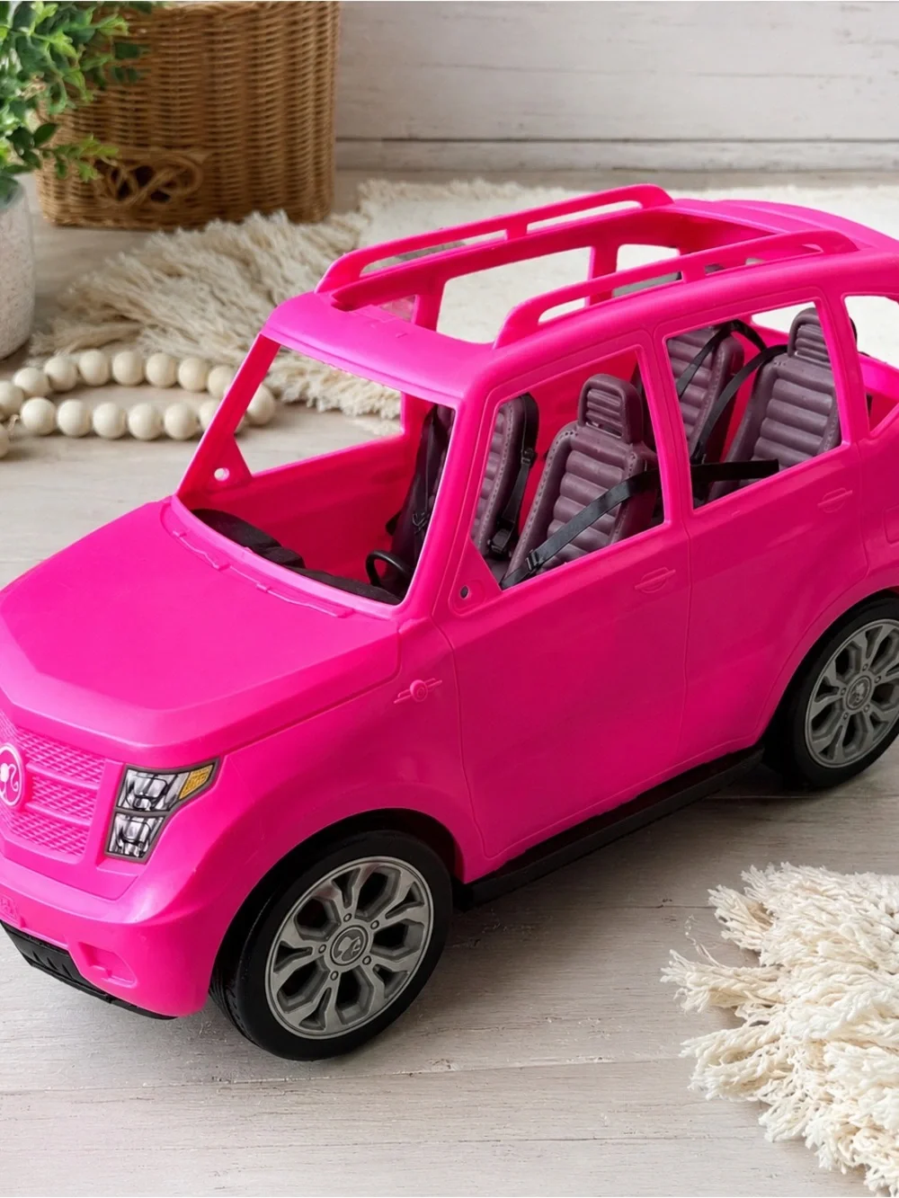 Barbie Pink SUV Cadillac Escalade DVX58 Mattel 2016 Doll Vehicle